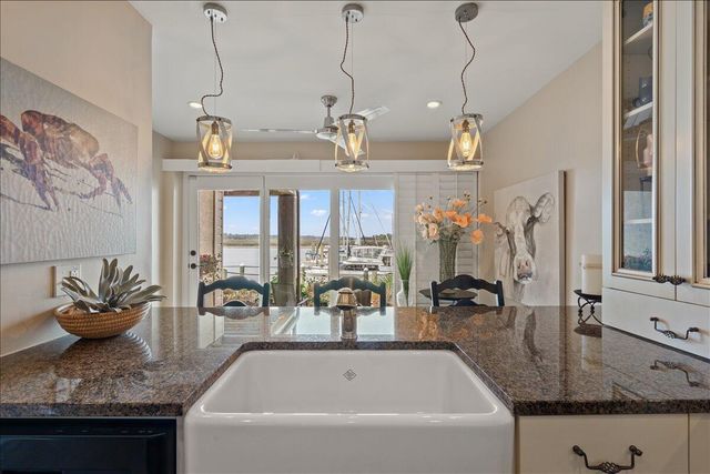 1949 Marsh Oak Lane, Seabrook Island, SC 29455