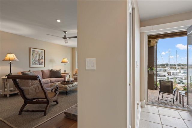 1949 Marsh Oak Lane, Seabrook Island, SC 29455