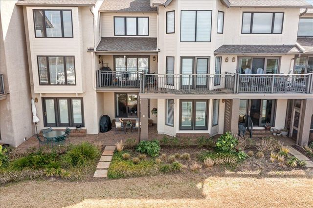 1949 Marsh Oak Lane, Seabrook Island, SC 29455