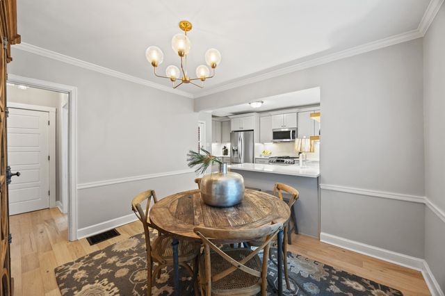 428 Henry Clay Boulevard, Lexington, KY 40502