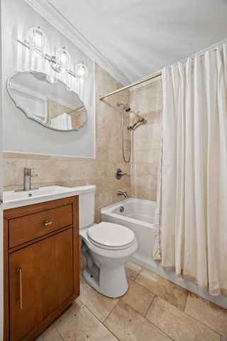 428 Henry Clay Boulevard, Lexington, KY 40502