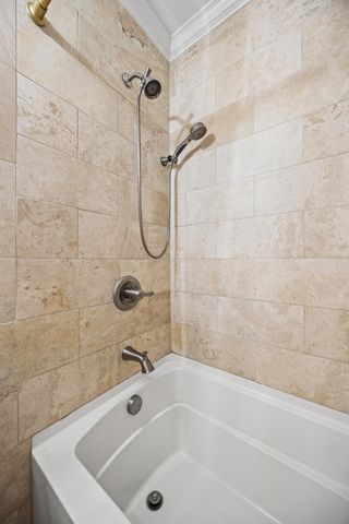 428 Henry Clay Boulevard, Lexington, KY 40502