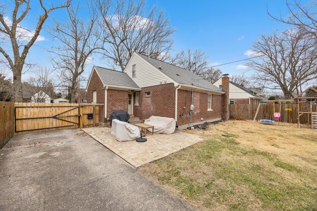 428 Henry Clay Boulevard, Lexington, KY 40502