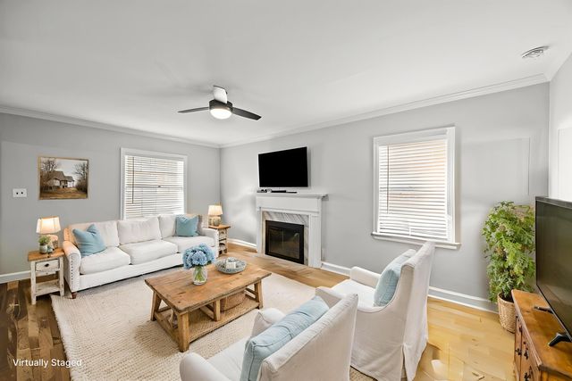 428 Henry Clay Boulevard, Lexington, KY 40502