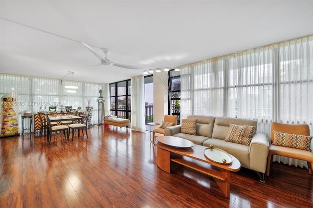 1000 Parkview Drive 220, Hallandale Beach, FL 33009