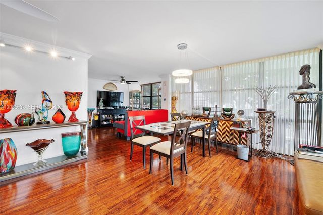 1000 Parkview Drive 220, Hallandale Beach, FL 33009