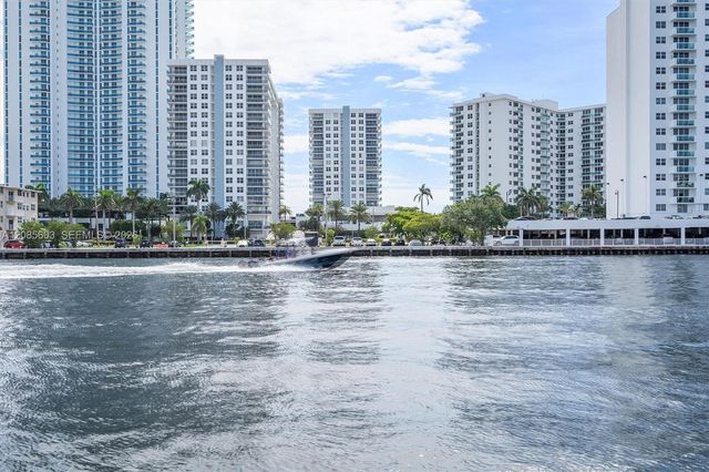 1000 Parkview Drive 220, Hallandale Beach, FL 33009