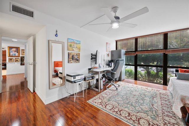 1000 Parkview Drive 220, Hallandale Beach, FL 33009