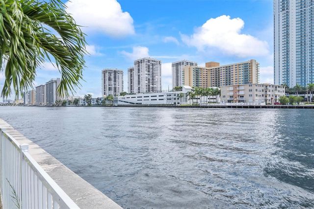 1000 Parkview Drive 220, Hallandale Beach, FL 33009