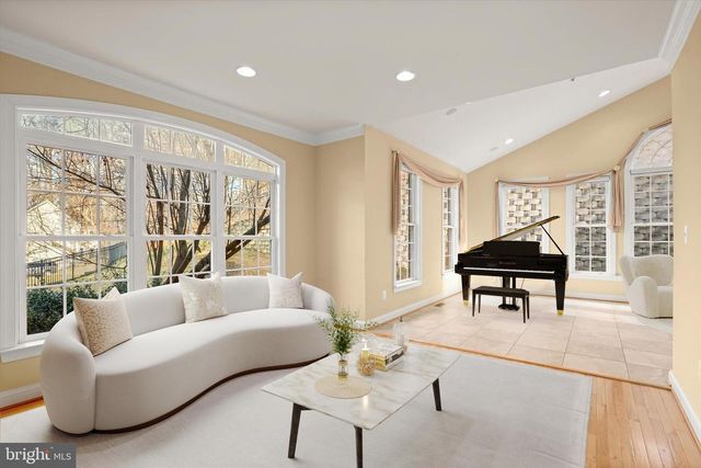 8220 WATERSIDE CT, Fort Washington, MD 20744