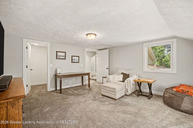 211 Russell Street, Grand Ledge, MI 48837