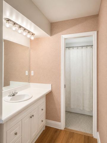 5570 Tamberlane Circle 331, Palm Beach Gardens, FL 33418