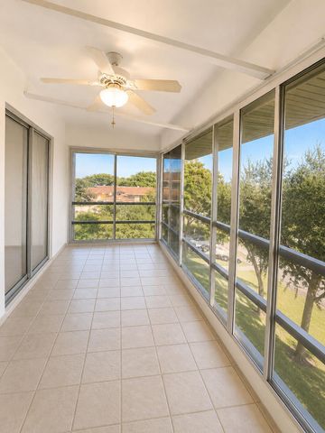 5570 Tamberlane Circle 331, Palm Beach Gardens, FL 33418