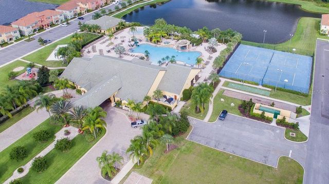 2927 BANANA PALM DRIVE, Kissimmee, FL 34747