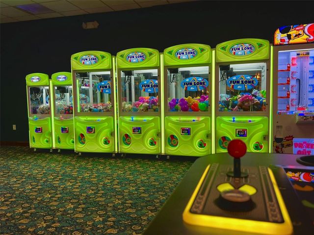 2927 BANANA PALM DRIVE, Kissimmee, FL 34747