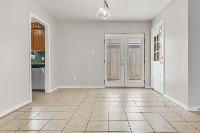 826 Azalea Court, College Station, TX 77840