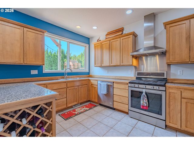 2902 Nw 18TH Ave, Camas, WA 98607
