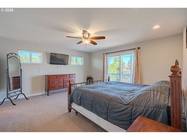 2902 Nw 18TH Ave, Camas, WA 98607