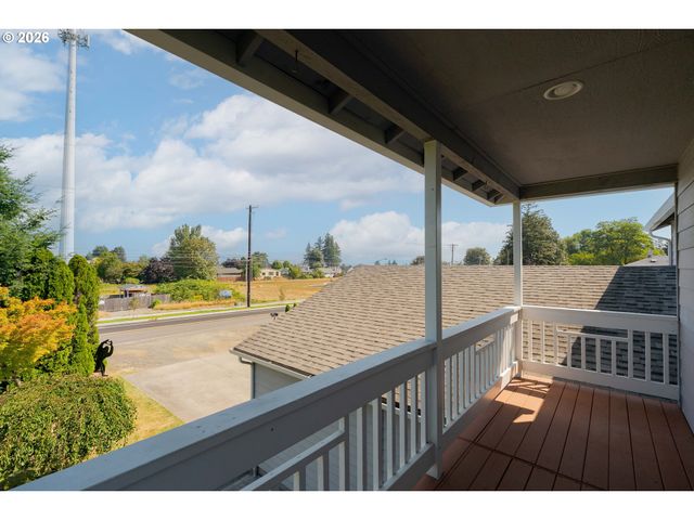 2902 Nw 18TH Ave, Camas, WA 98607