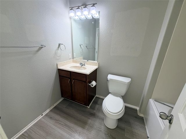 1148 Shadow Creek BLVD, Buda, TX 78610