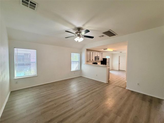 1148 Shadow Creek BLVD, Buda, TX 78610