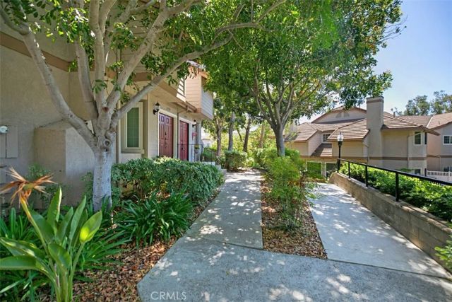 24392 Kingston Court, Laguna Hills, CA 92653