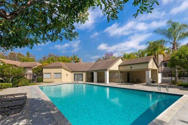 24392 Kingston Court, Laguna Hills, CA 92653
