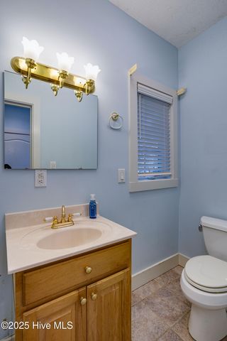 416 Bay Drive, Washington, NC 27889