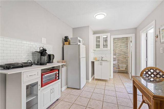 1621 5th Avenue, Vero Beach, FL 32960