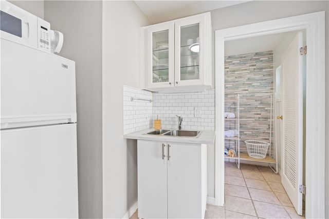 1621 5th Avenue, Vero Beach, FL 32960