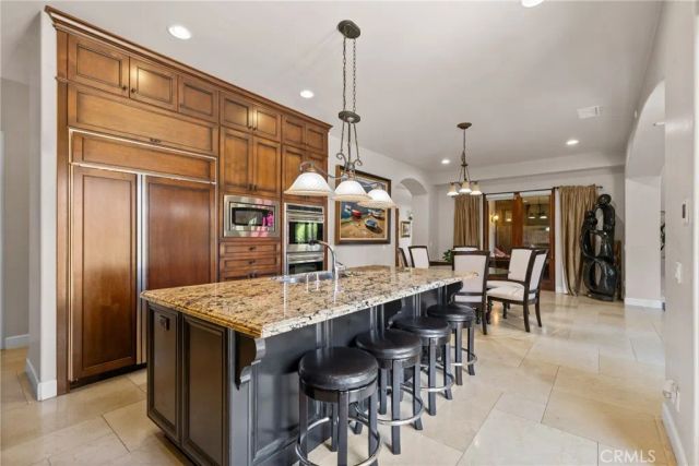 1377 Versante Circle, Corona, CA 92881