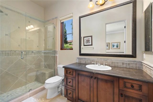 1377 Versante Circle, Corona, CA 92881