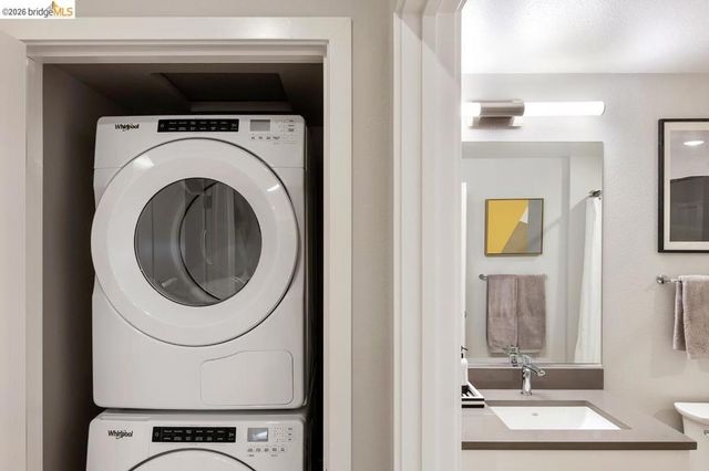 260 Brooklyn Basin Way 538, Oakland, CA 94606