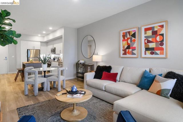 260 Brooklyn Basin Way 538, Oakland, CA 94606