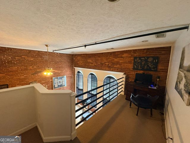 102 N Hill Street 304, Griffin, GA 30223