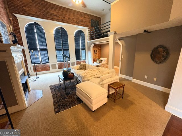 102 N Hill Street 304, Griffin, GA 30223