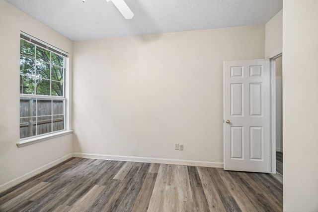 3331 Kings Mountain Drive, Houston, TX 77345