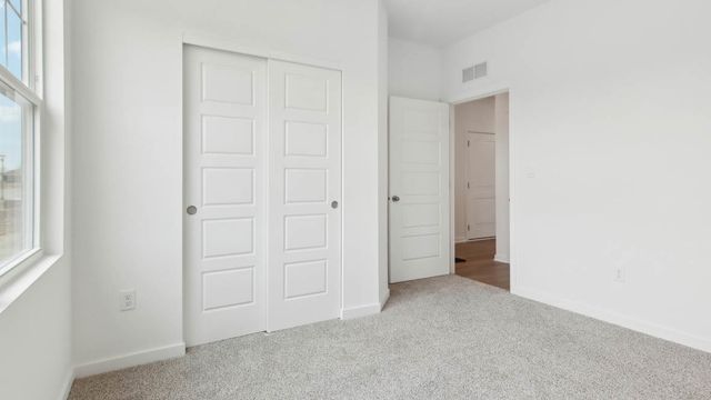 2270 Redwood Trail, Wonder Lake, IL 60097