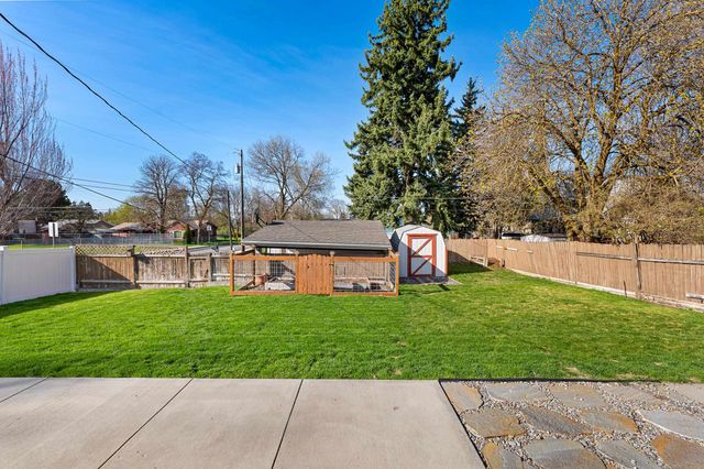 3403 E 22nd Ave, Spokane, WA 99223