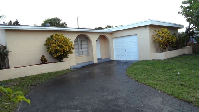 9100 NW 26th Place, Sunrise, FL 33322