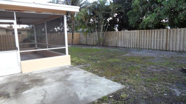 9100 NW 26th Place, Sunrise, FL 33322