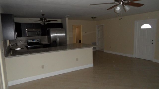 9100 NW 26th Place, Sunrise, FL 33322
