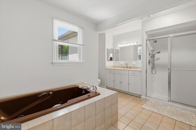 746 WRIGHT DR, Ambler, PA 19002