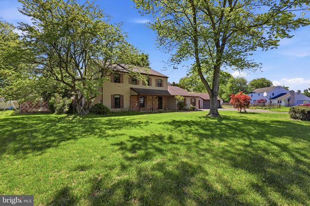 746 WRIGHT DR, Ambler, PA 19002