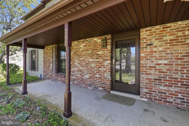 746 WRIGHT DR, Ambler, PA 19002