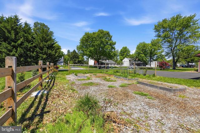 746 WRIGHT DR, Ambler, PA 19002