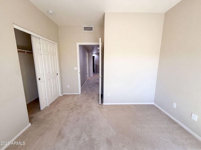 21655 N 36TH Avenue 103, Glendale, AZ 85308