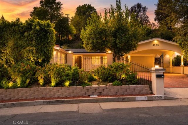 5505 Keokuk Avenue, Woodland Hills, CA 91367