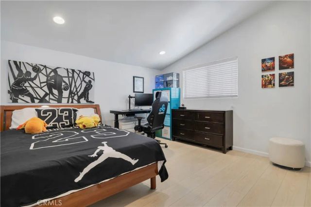 5505 Keokuk Avenue, Woodland Hills, CA 91367