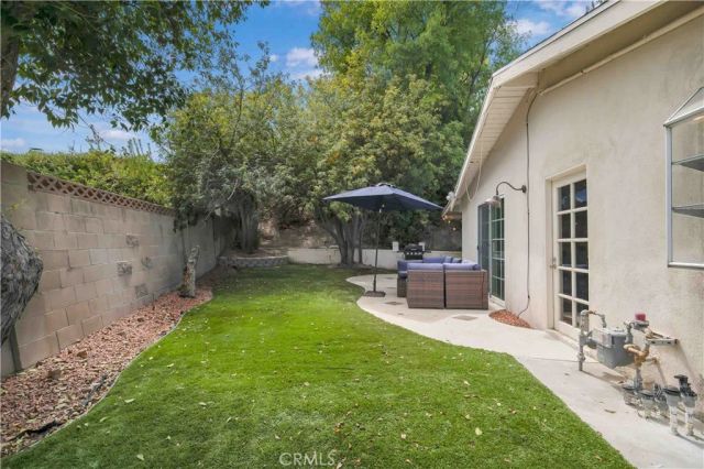 5505 Keokuk Avenue, Woodland Hills, CA 91367